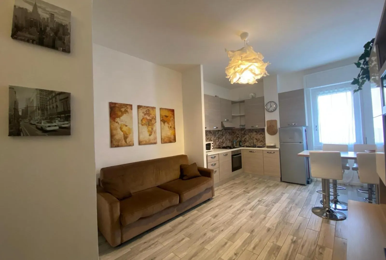 Appartamento Burattino - Immobili E Soluzioni Rent Bergamo 0*,  Italy